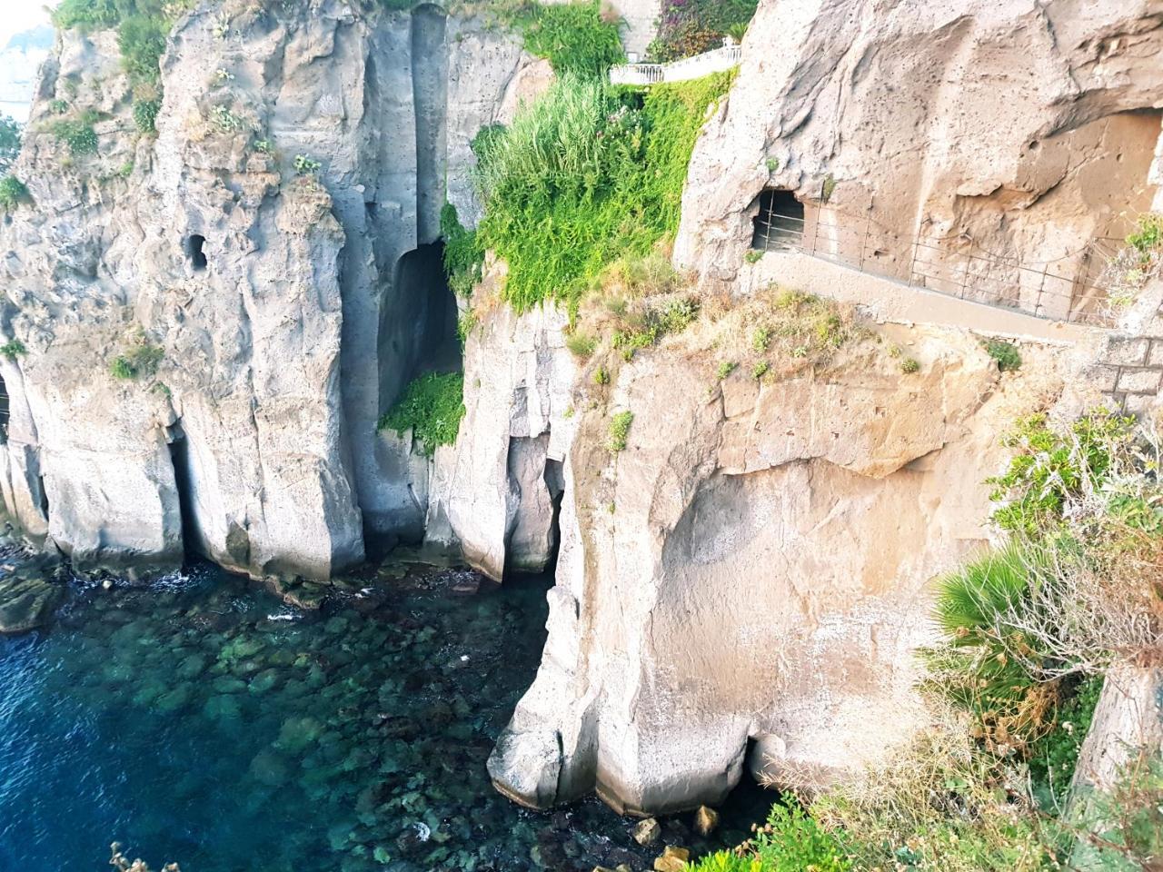 Ferienwohnung Dimora Del Conte Sorrento Coast Seaview Vico Equense Exterior foto